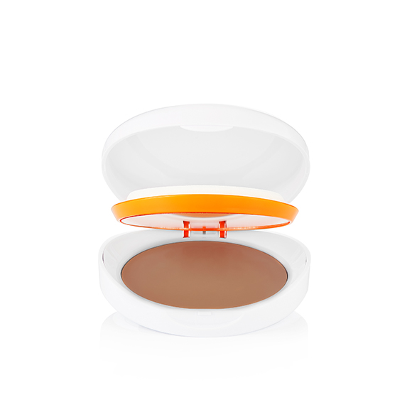 compact_0005_Heliocare_Color_Compact OF Brown_Open Comp_JPG (1)