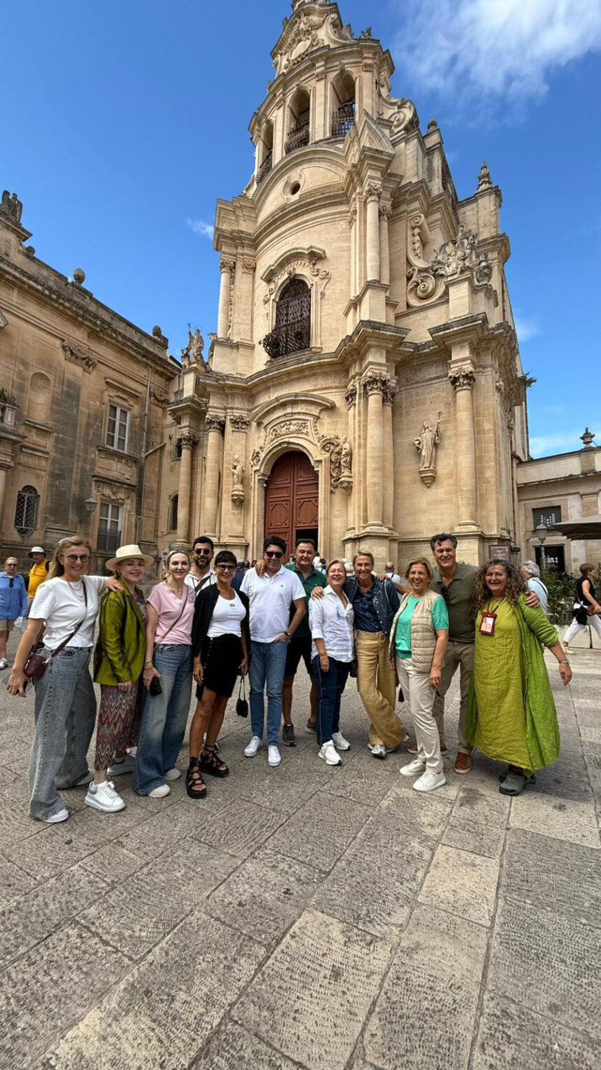 Stylage Sicilya Seyahati 2024 – Teka Estetik ile Estetik ve Kültür Dolu Bir Deneyim Stylage Sicilya Seyahati 2024 – Teka Estetik ile Estetik ve Kültür Dolu Bir Deneyim